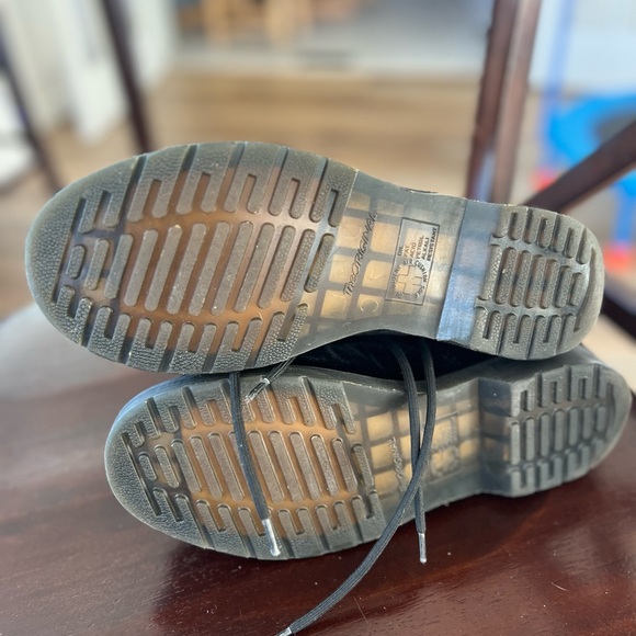 Dr. Martens Black Velvet Boot - Picture 4 of 7